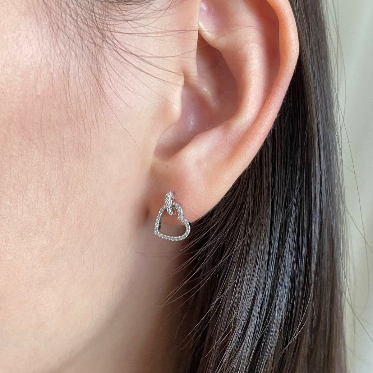 [Olivia JW]Dainty Heart Shape Earrings
