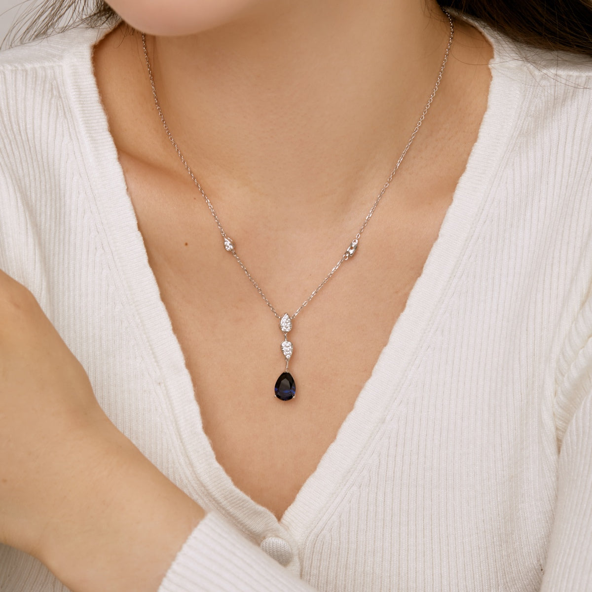 [Olivia JW]Dazzling Pear Cut Necklace