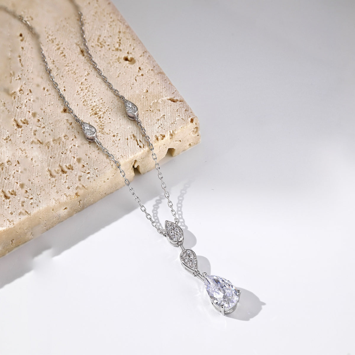 [Olivia JW]Dazzling Pear Cut Necklace