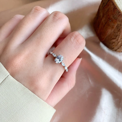 [Olivia JW]0.75 Carat Luxurious Vibrant Elongated Cushion Cut Daily Ring