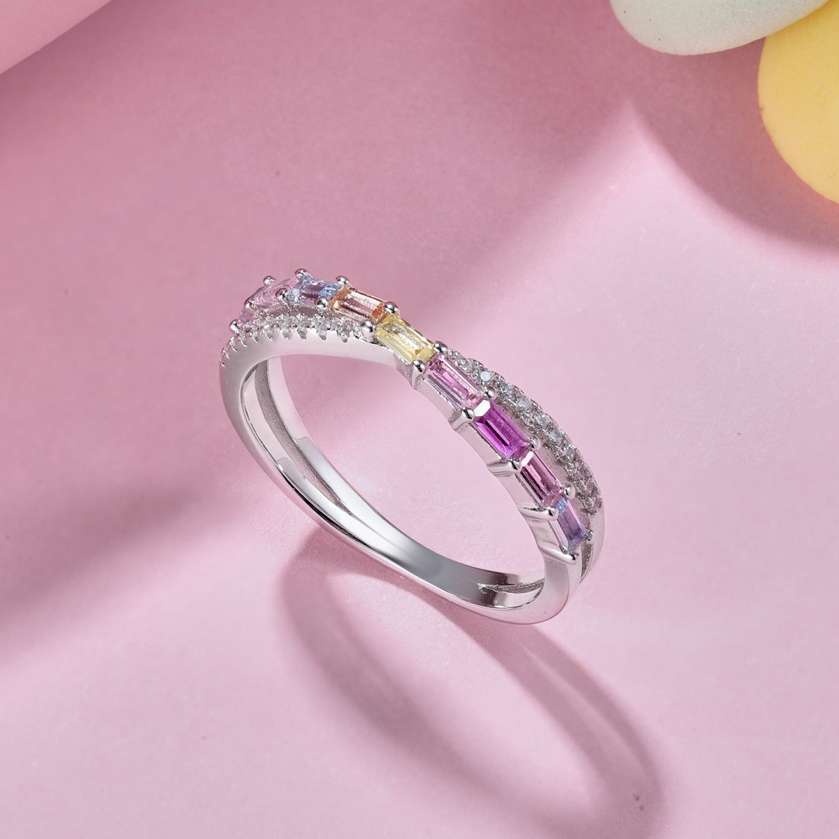 [Everoly JW]Energetischer, eleganter Partyring im Radiantschliff