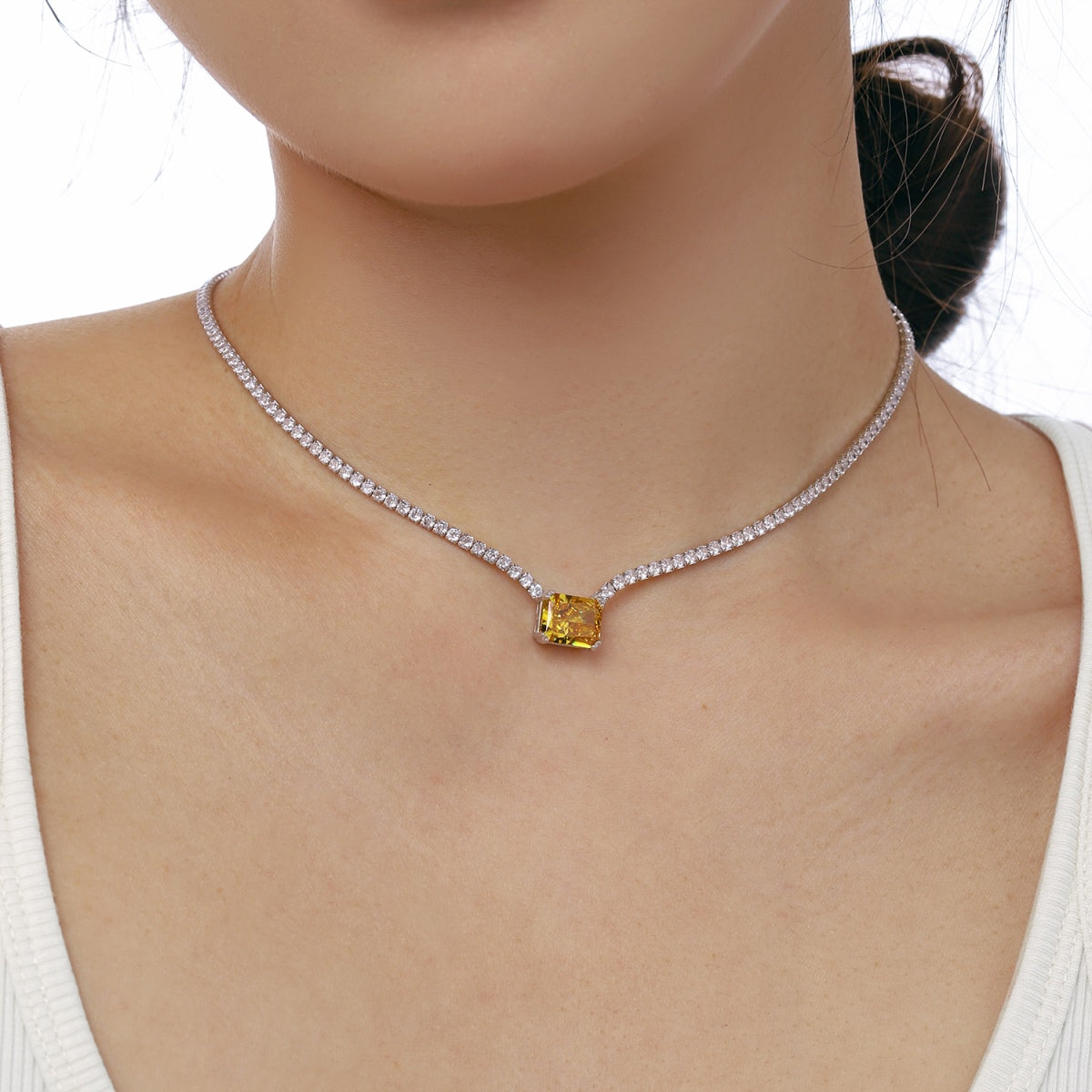 [Olivia JW]4.0 Carat Elegant Radiant Cut Necklace