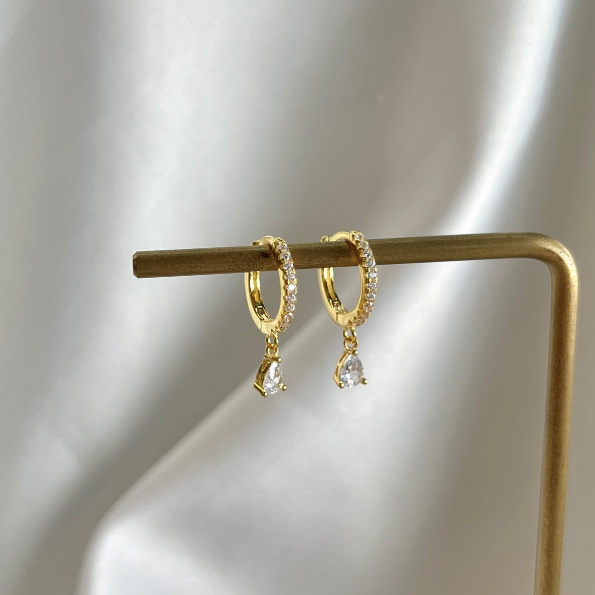 [Olivia JW]Luxurious Geometric Drop Earrings