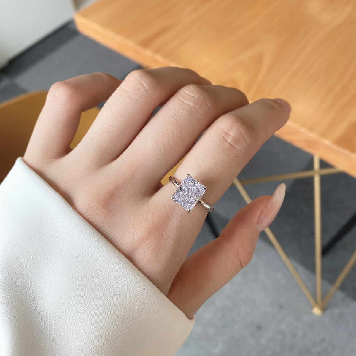 [Olivia JW]4.0 Carat Ornate Enchanting Radiand Cut Banquet Ring