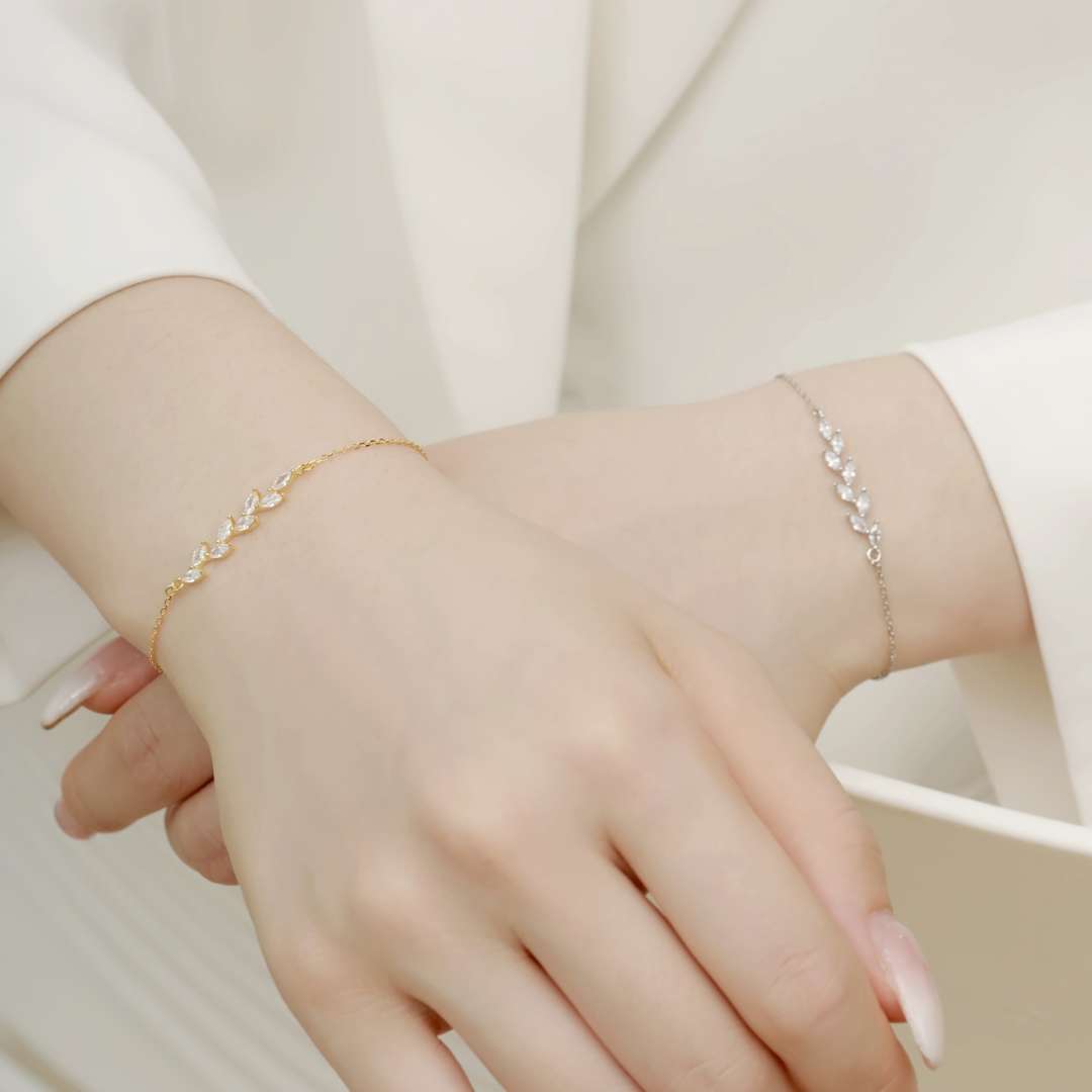 [Olivia JW]Elegant Wheat Leaves Shape Bracelet
