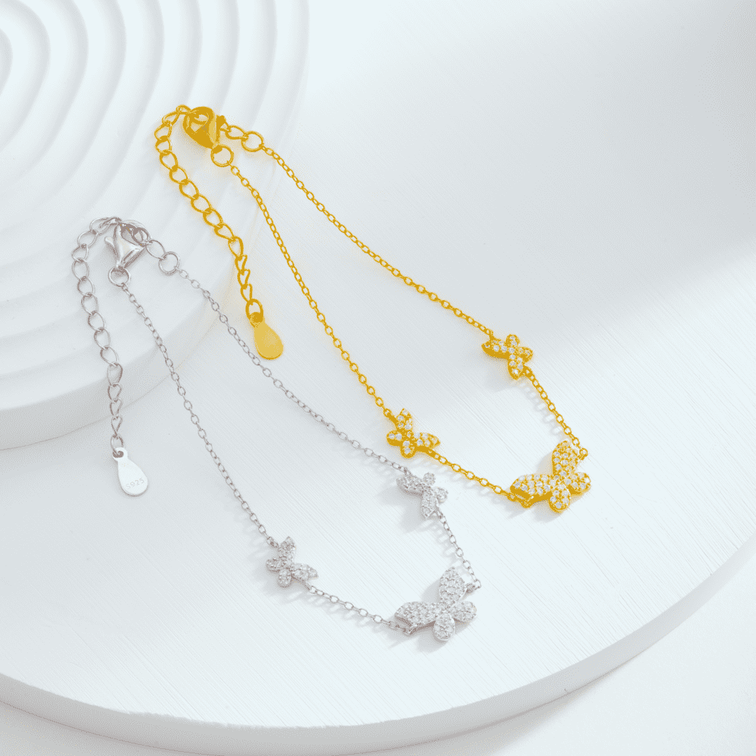[Olivia JW]Delicate Butterfly Pendant Bracelet