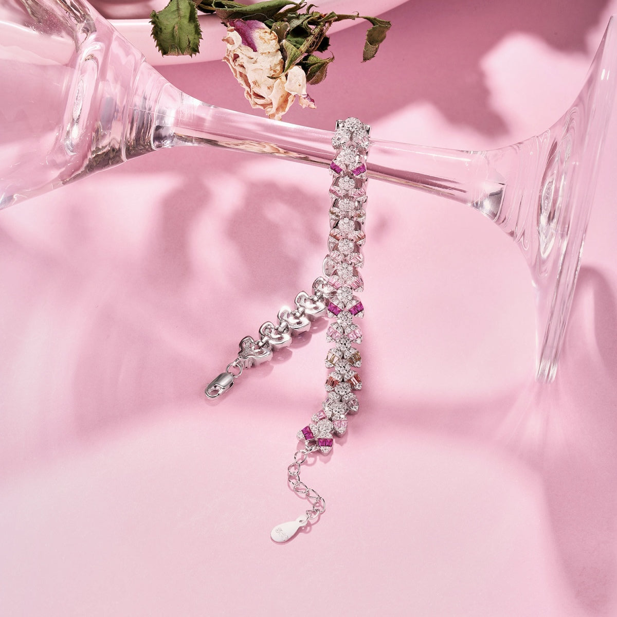 [Olivia JW]Dainty Exquisite Flower Shape Daily Bracelet