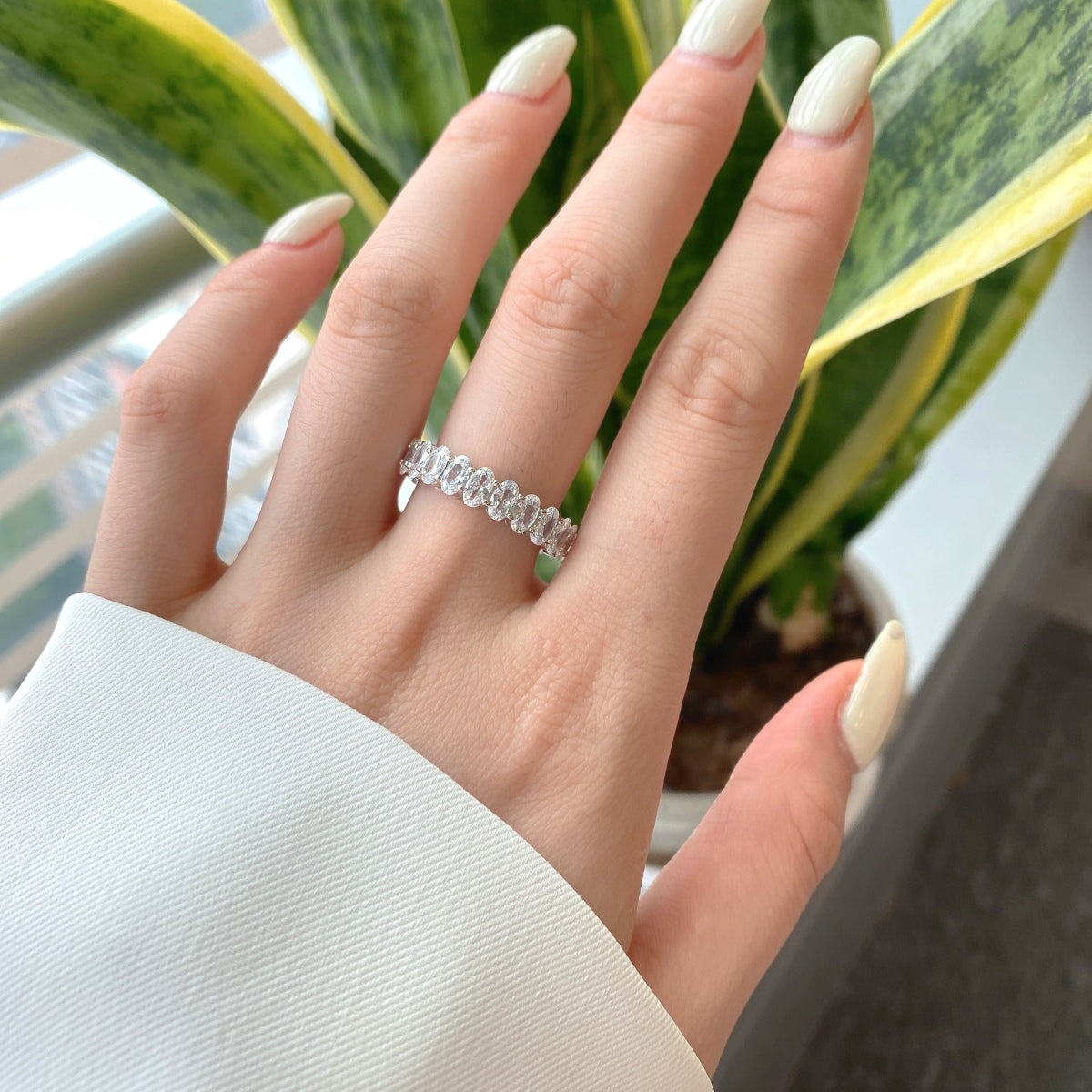 [Olivia JW]Ornate Oval Cut Tennis Ring