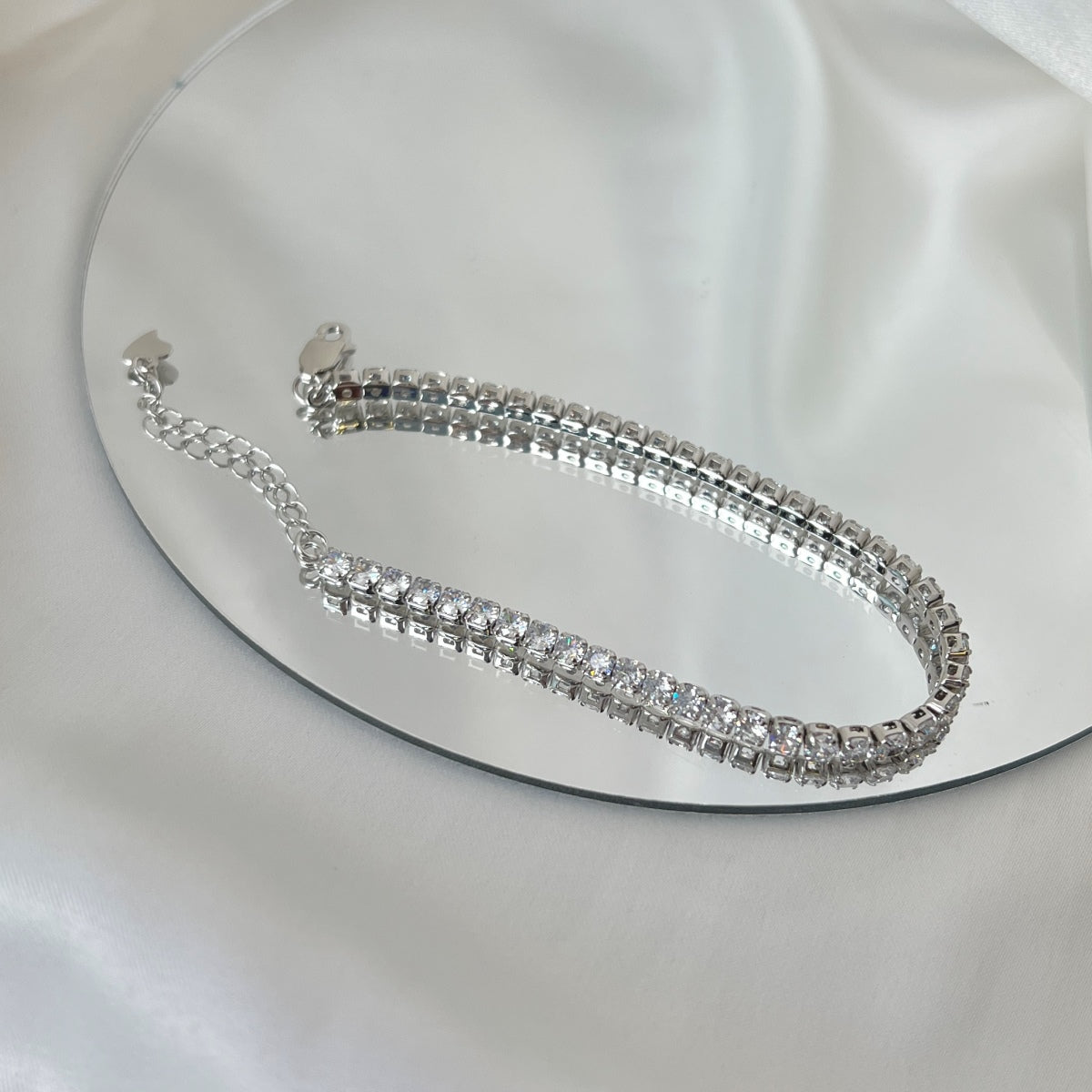 [Everoly JW] Funkelndes Armband im Rundschliff