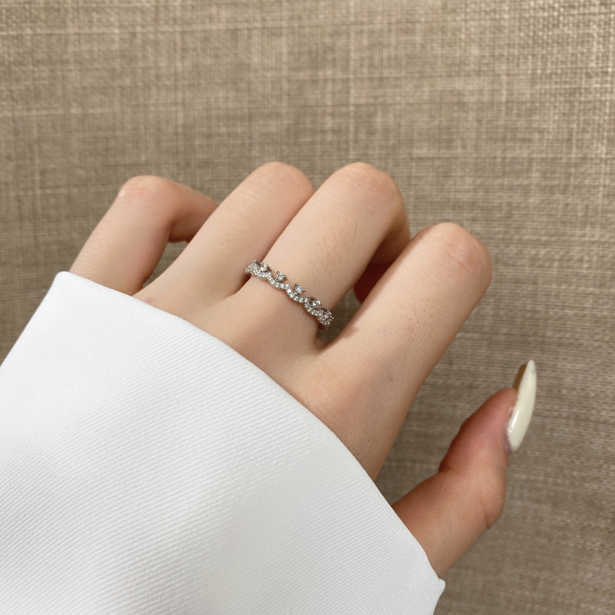 [Olivia JW]Elegant Resplendent Round Shape Party Ring