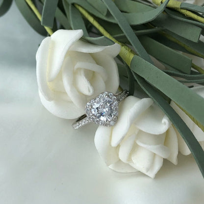 [Olivia JW]Eternity Splashy Romantic Heart Shape Lover Ring