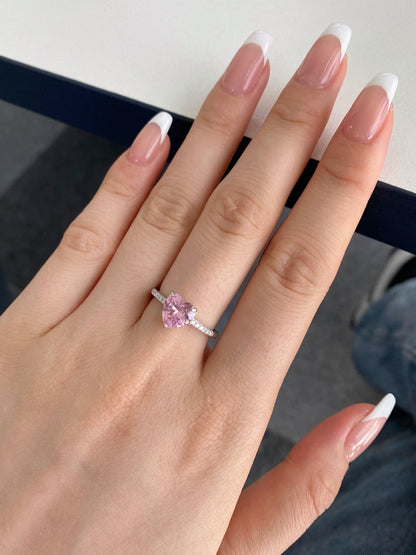 [Olivia JW]2.0 Carat Dazzling Lustrous Heart Cut Lover Ring