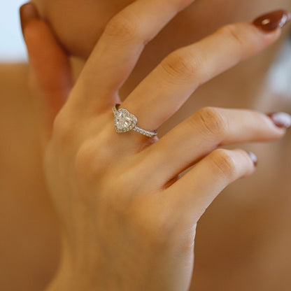 [Olivia JW]Eternity Splashy Romantic Heart Shape Lover Ring