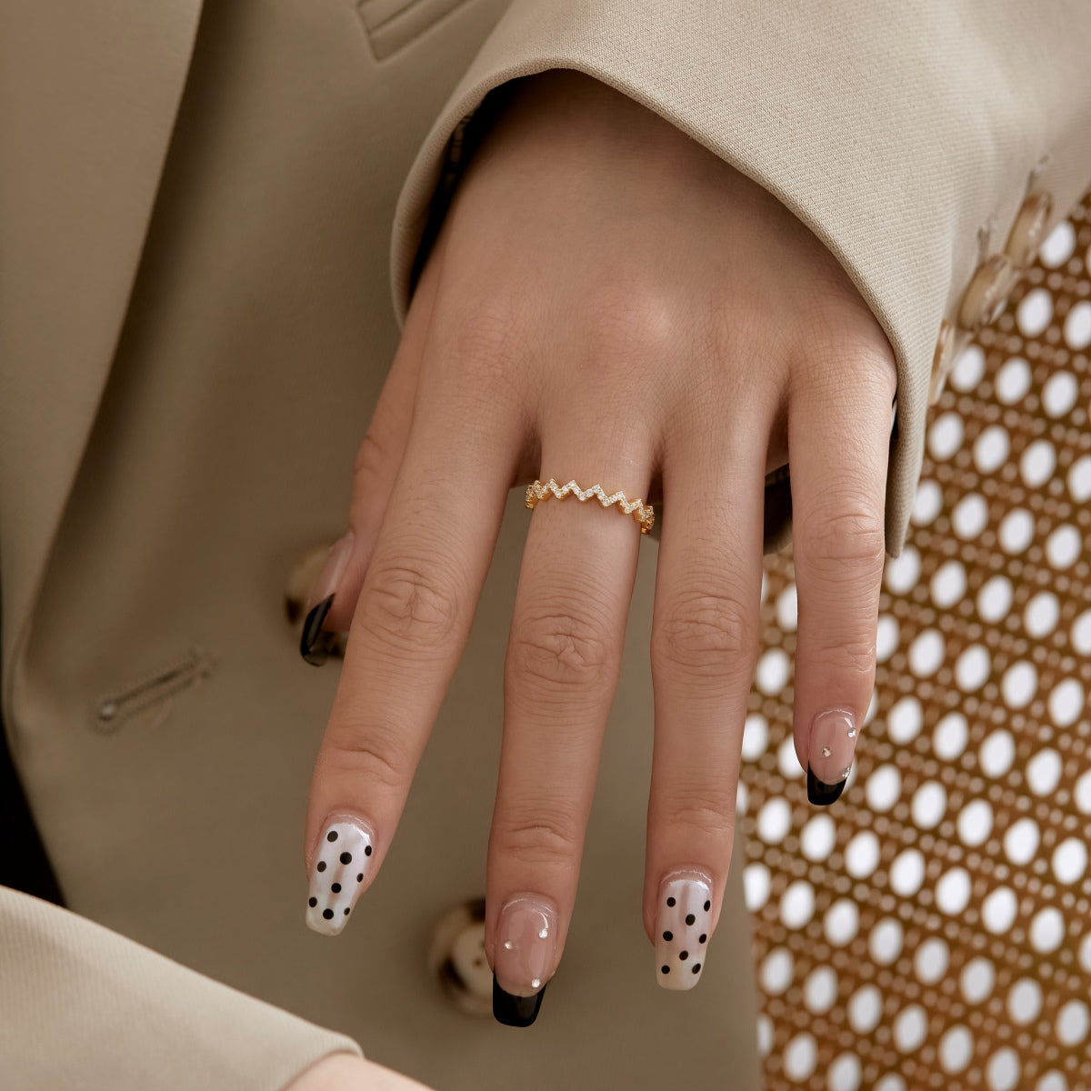 [Olivia JW]Delicate Enchanting Wave Shape Daily Ring