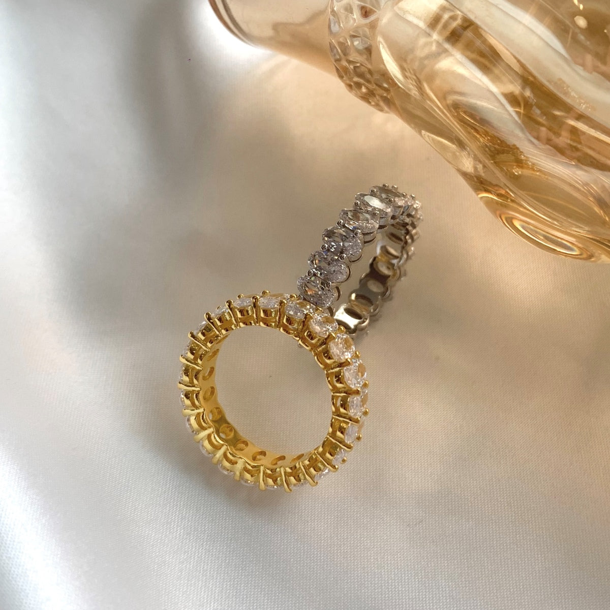 [Everoly JW] Verzierter Tennisring mit ovalem Schliff