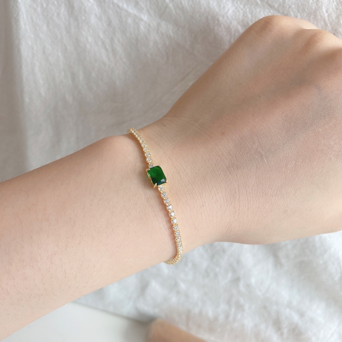 [Everoly JW]1,0 Karat einzigartiges Bankettarmband im Smaragdschliff