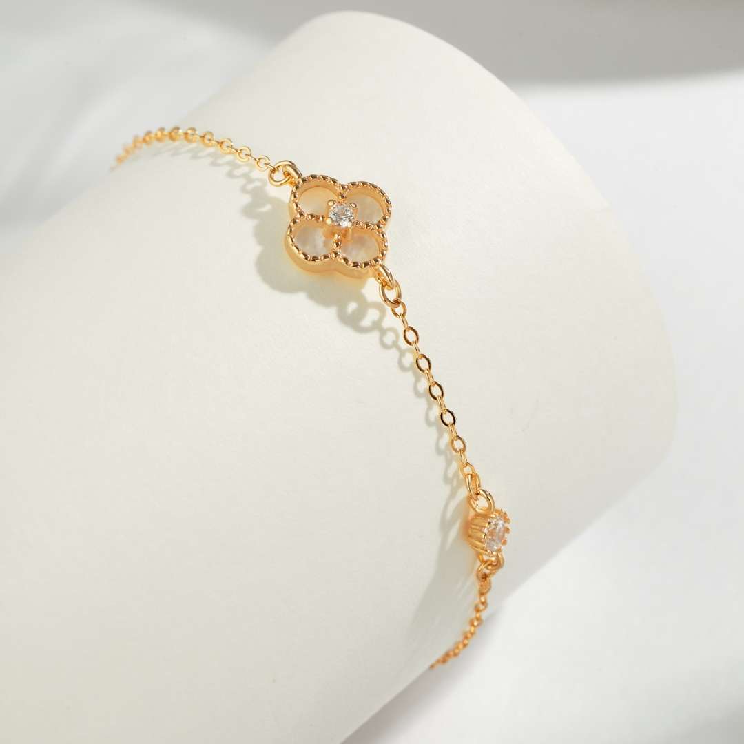 [Everoly JW]Zartes vierblättriges Kleeblatt-Armband
