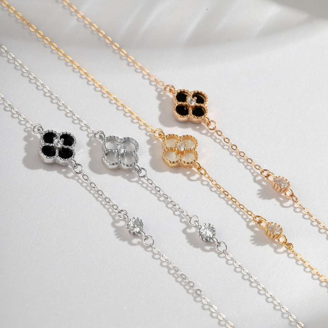 [Olivia JW]Delicate Four Leaf Clover Bracelet