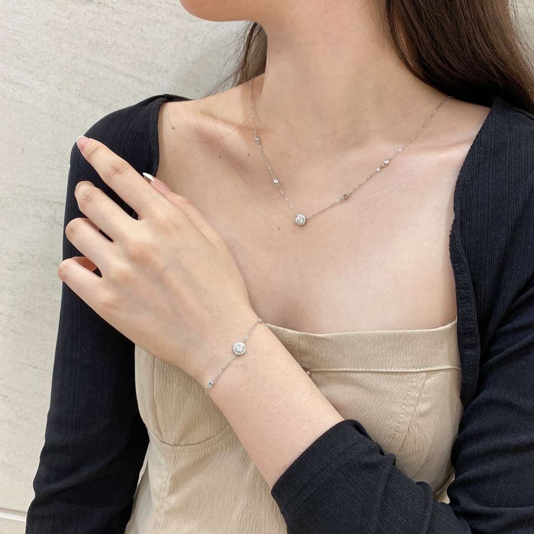 [Olivia JW]Dazzling Round Cut Shape Bracelet
