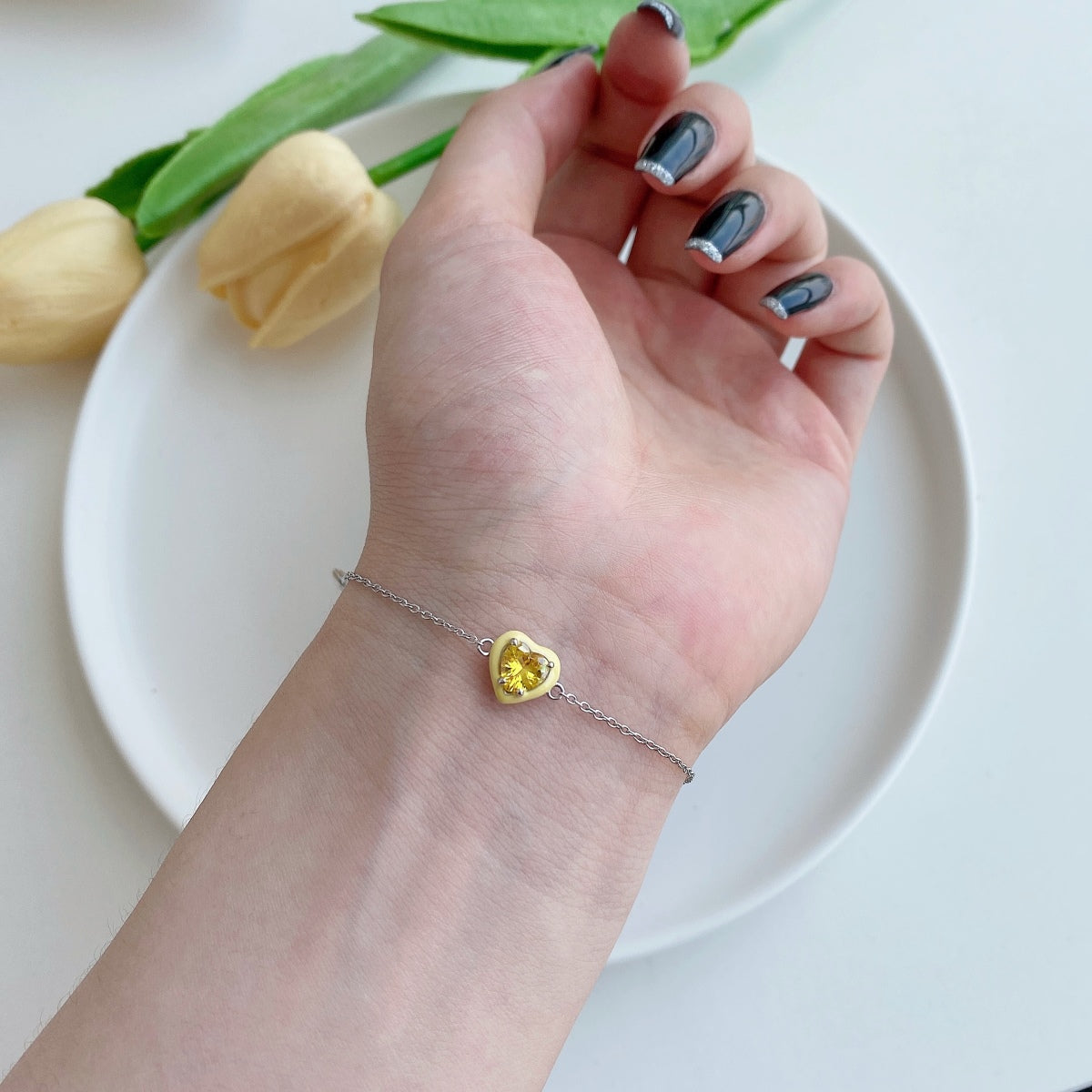 [Olivia JW]Sparkling Romantic Heart Shape Lover Bracelet