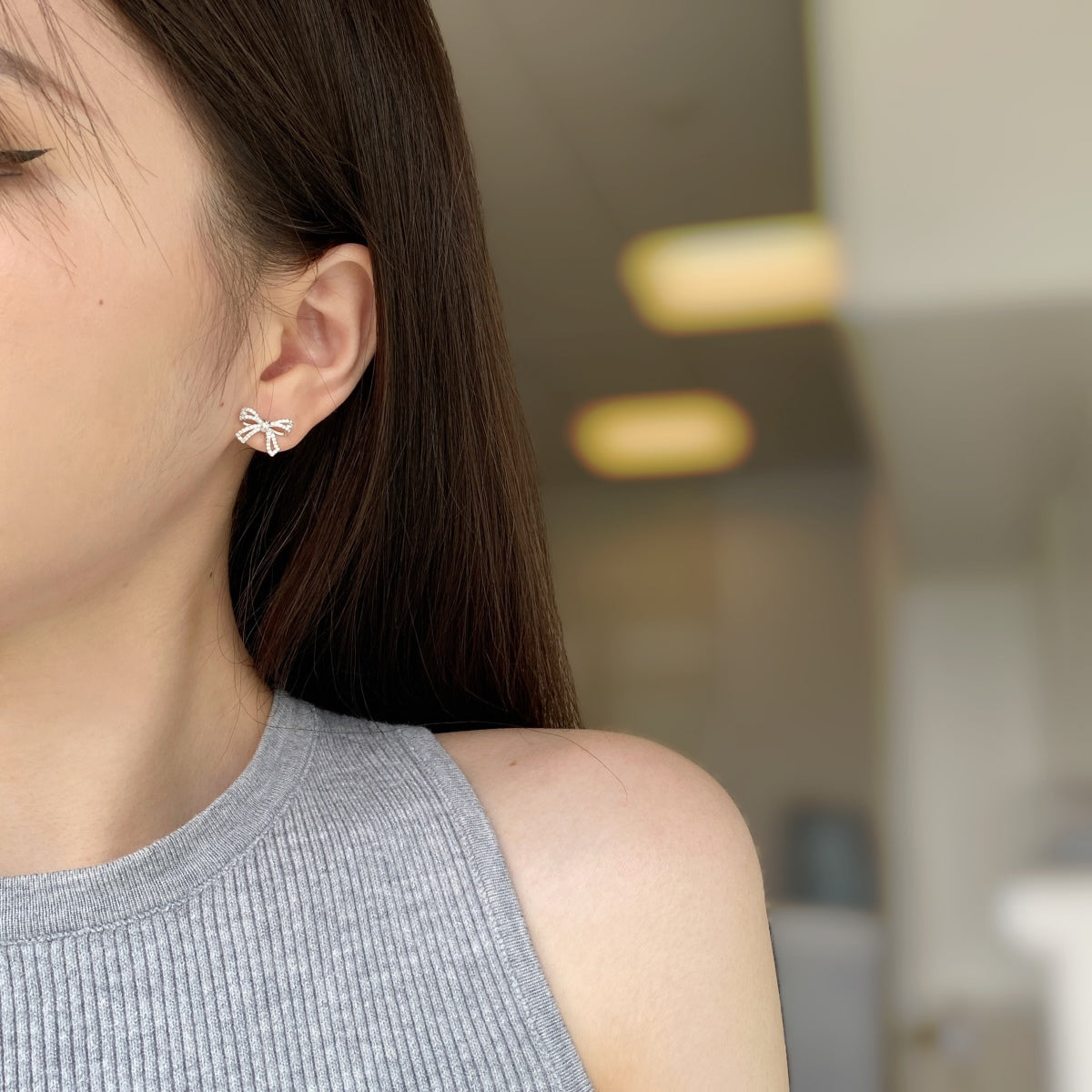 [Olivia JW]Dainty Bow Shape Earrings