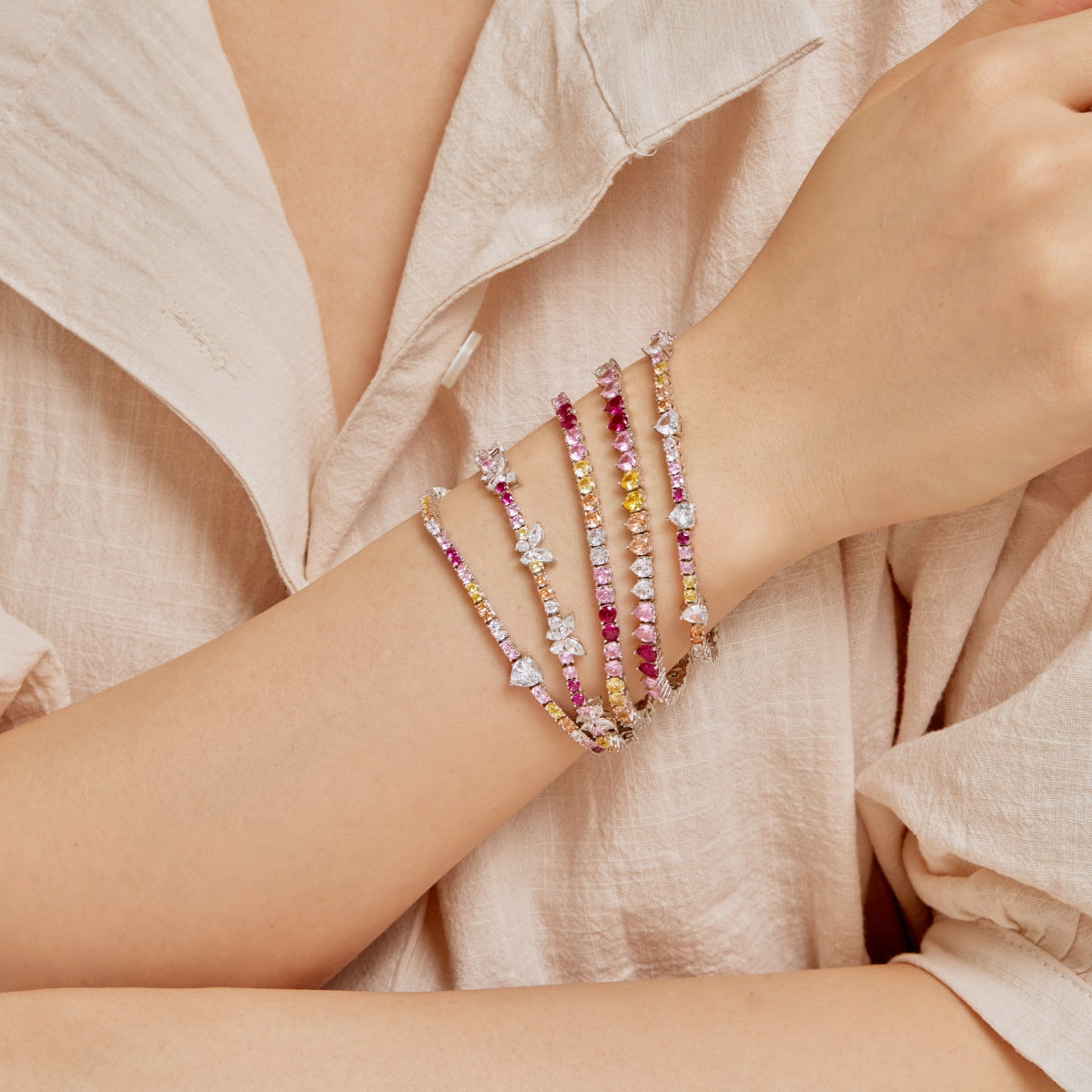 [Olivia JW]Luxurious Colorful Romantic Heart Shape Lover Bracelet