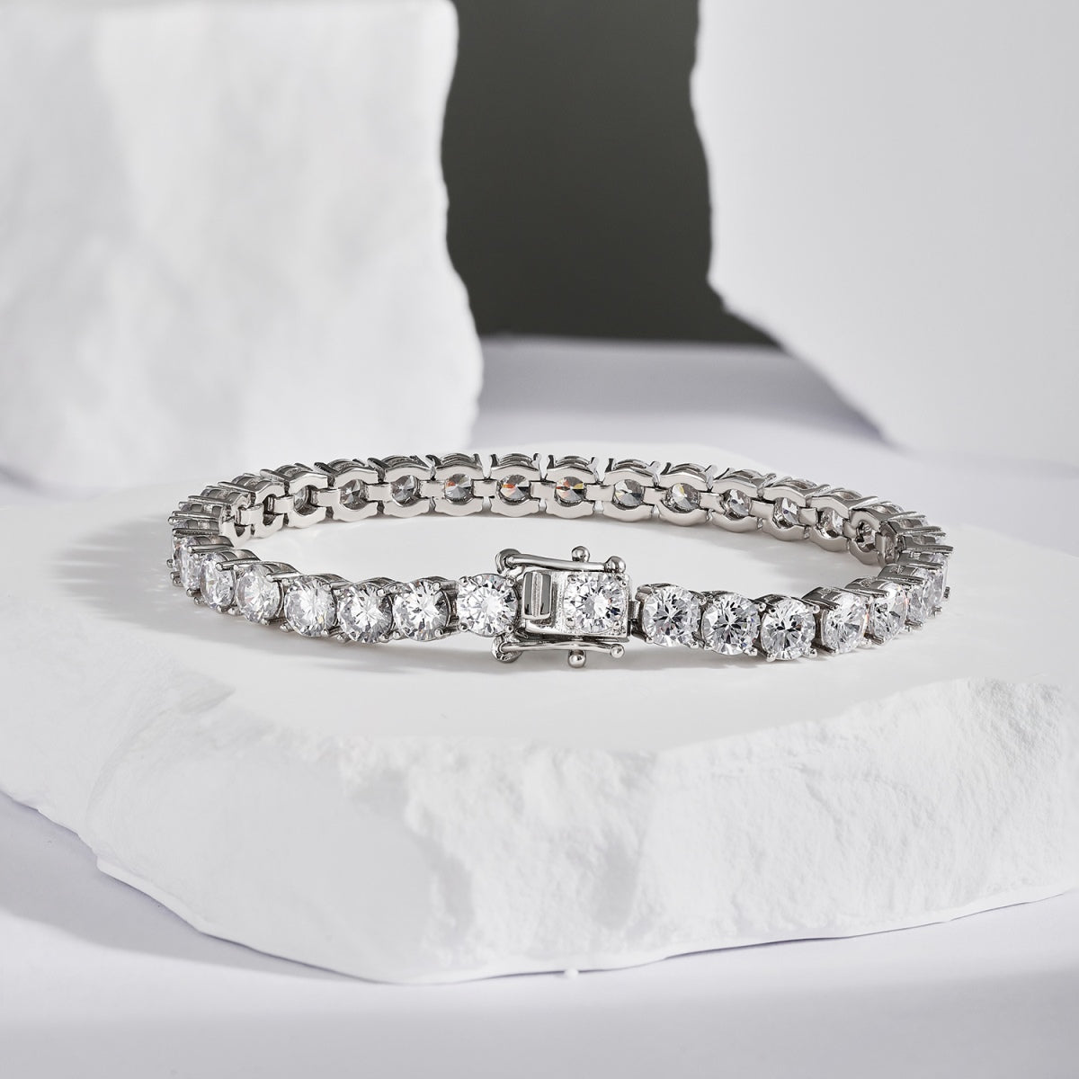 [Olivia JW]Ornate Sparkling Round Cut Wedding Bracelet