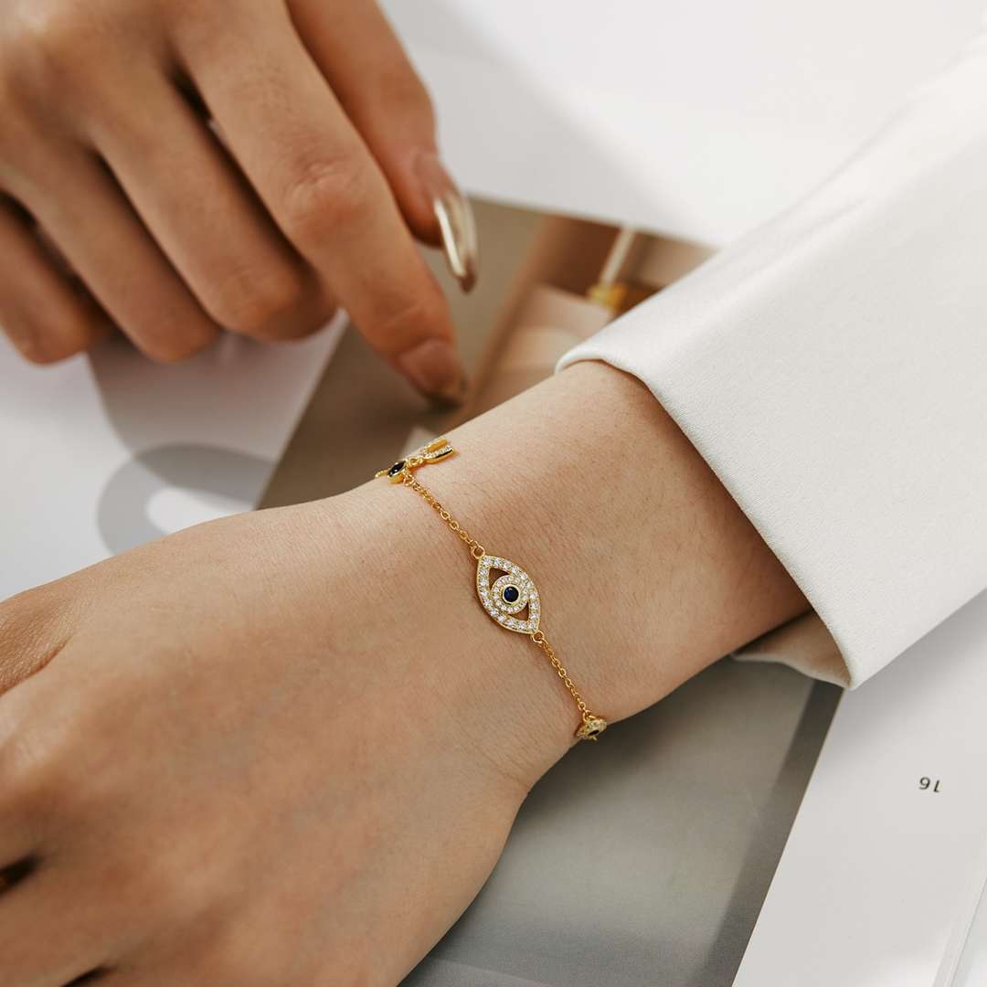 [Olivia JW]Dainty Eye Shape Necklace