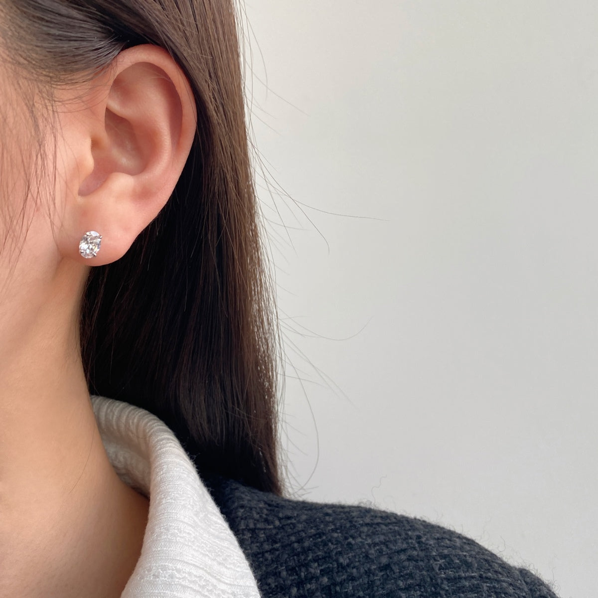[Olivia JW]Oval Classic Dignified Elegant Earrings