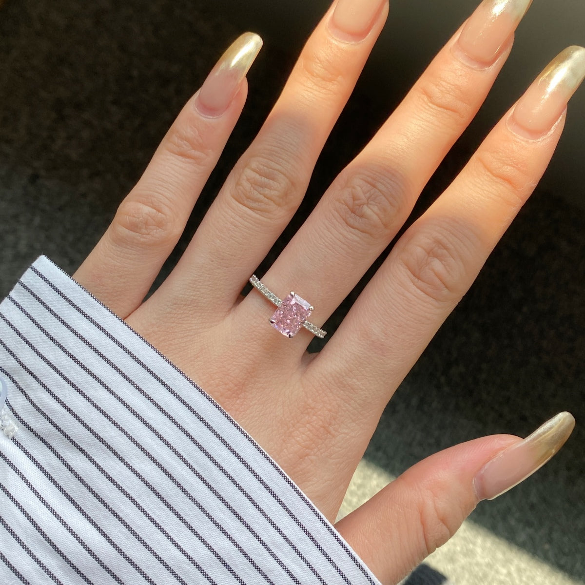 [Olivia JW]2.0 Carat Dazzling Sparkling Radiant Cut Party Ring