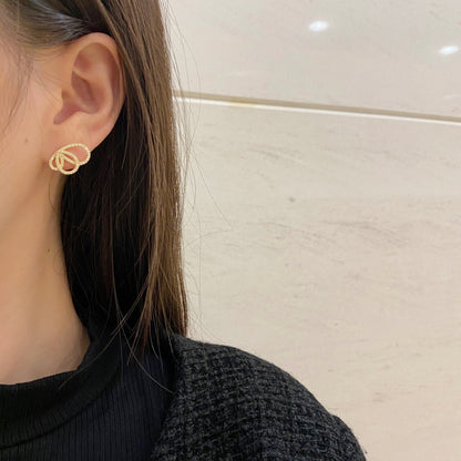 [Olivia JW]Exquisite Butterfly Shape Earrings