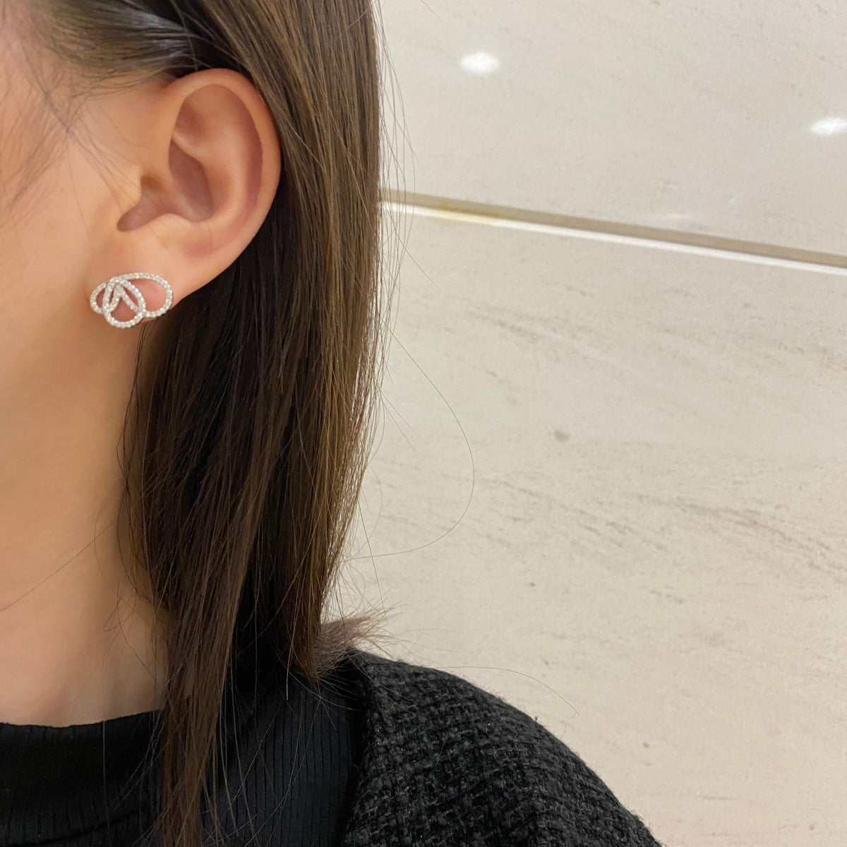 [Olivia JW]Exquisite Butterfly Shape Earrings
