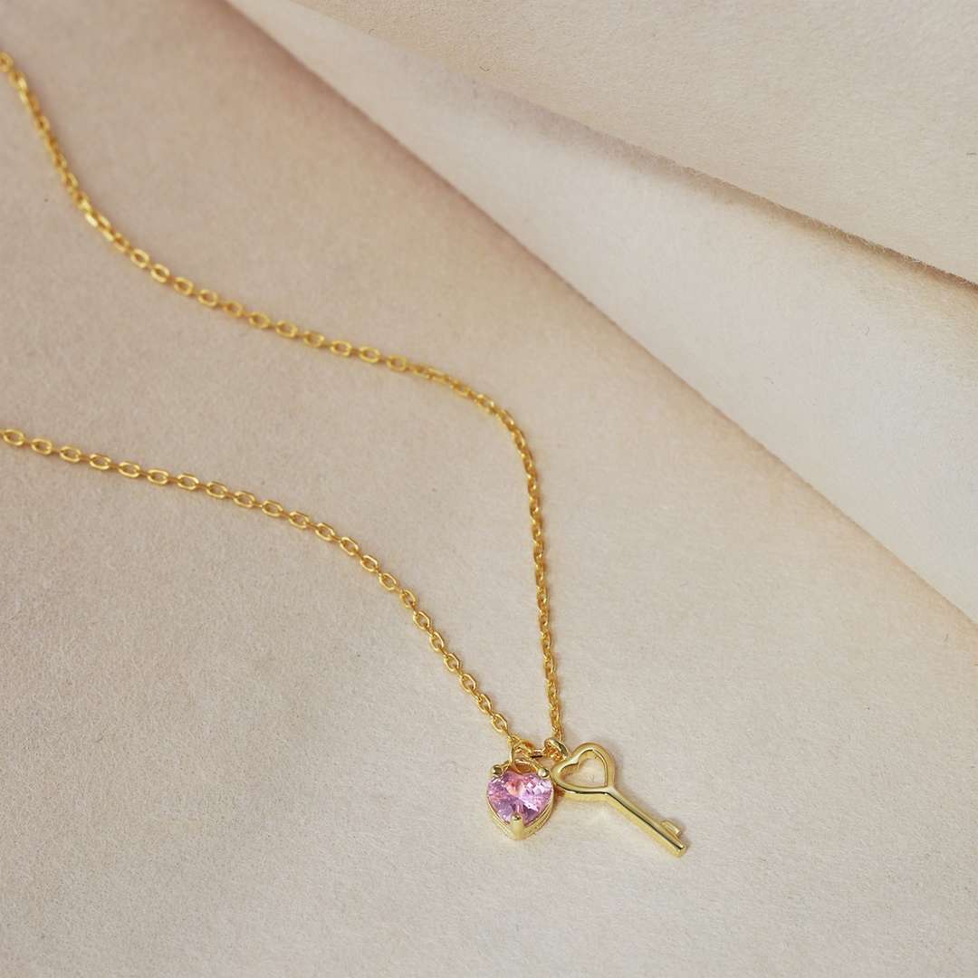 [Olivia JW]Unique Heart Shape Key Pendent Necklace