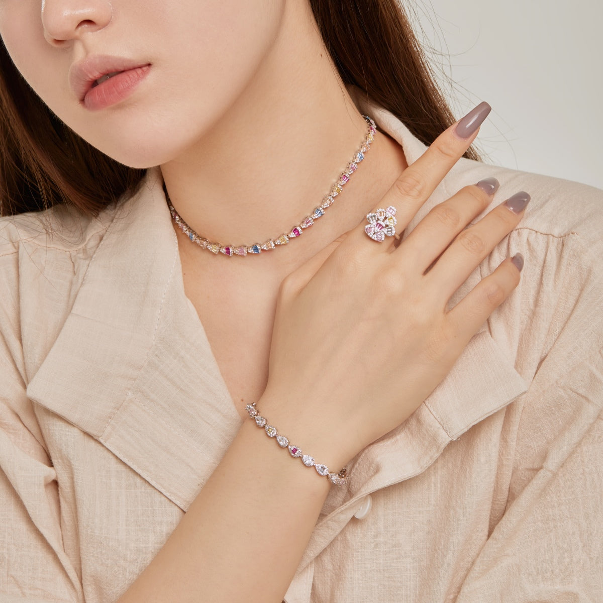 [Everoly JW]輝くカラフルなレインボーネックレス