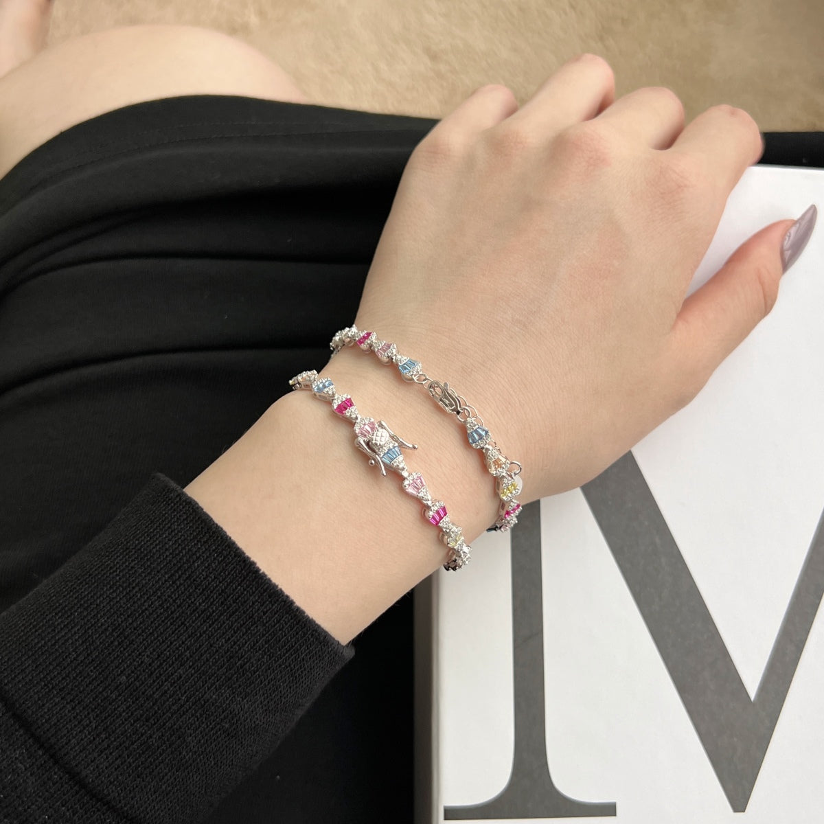 [Everoly JW]Radiant Water Drop Shape Daily Bracelet