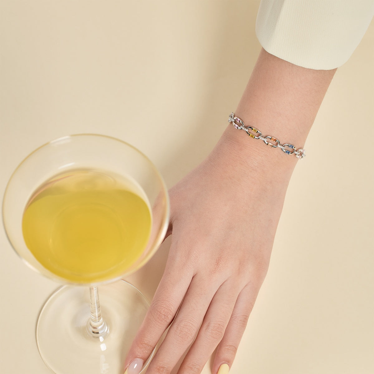 [Everoly JW]キラキラ輝くカラフルなデイリーブレスレット