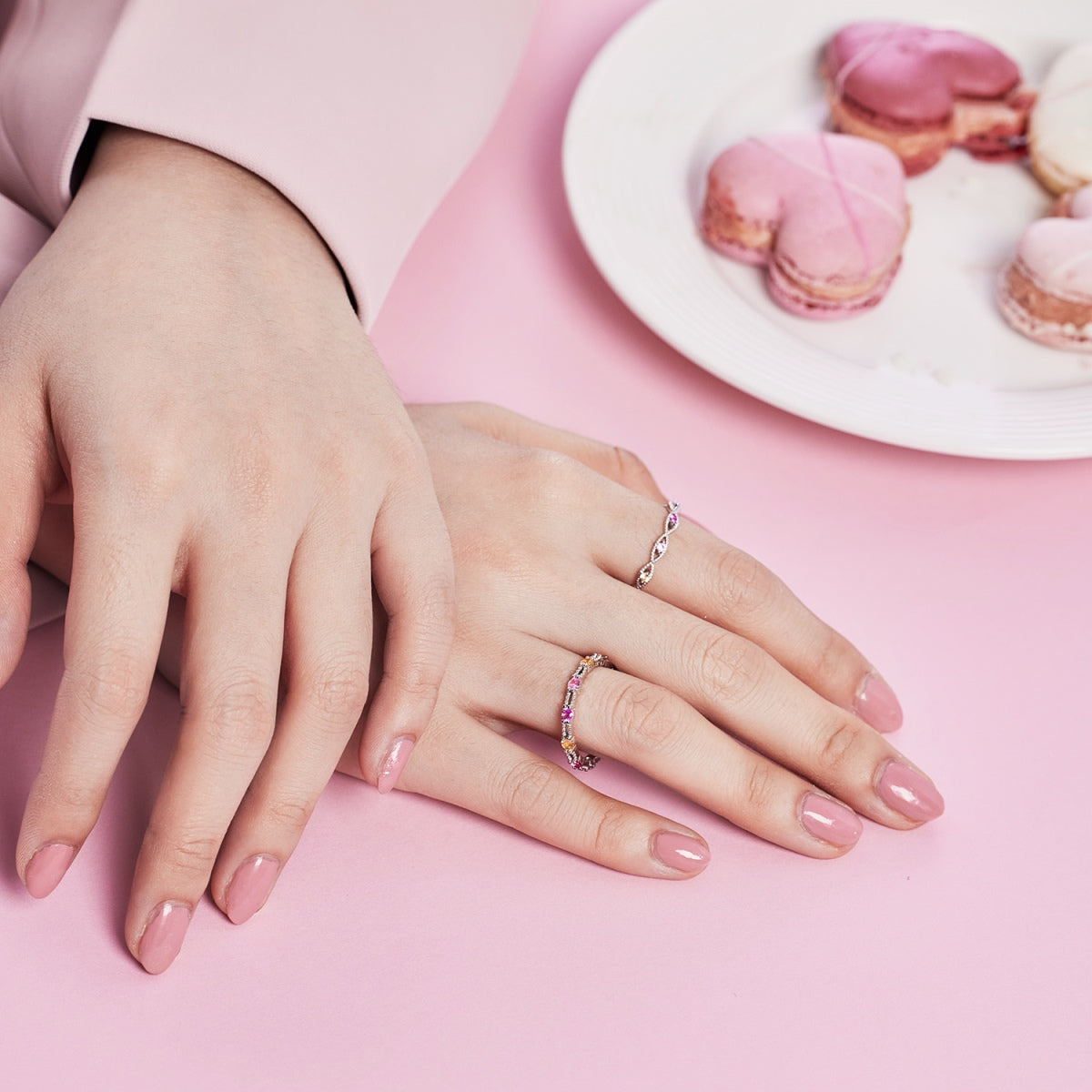 [Olivia JW]Sparkling Colorful Round Cut Tennis Ring