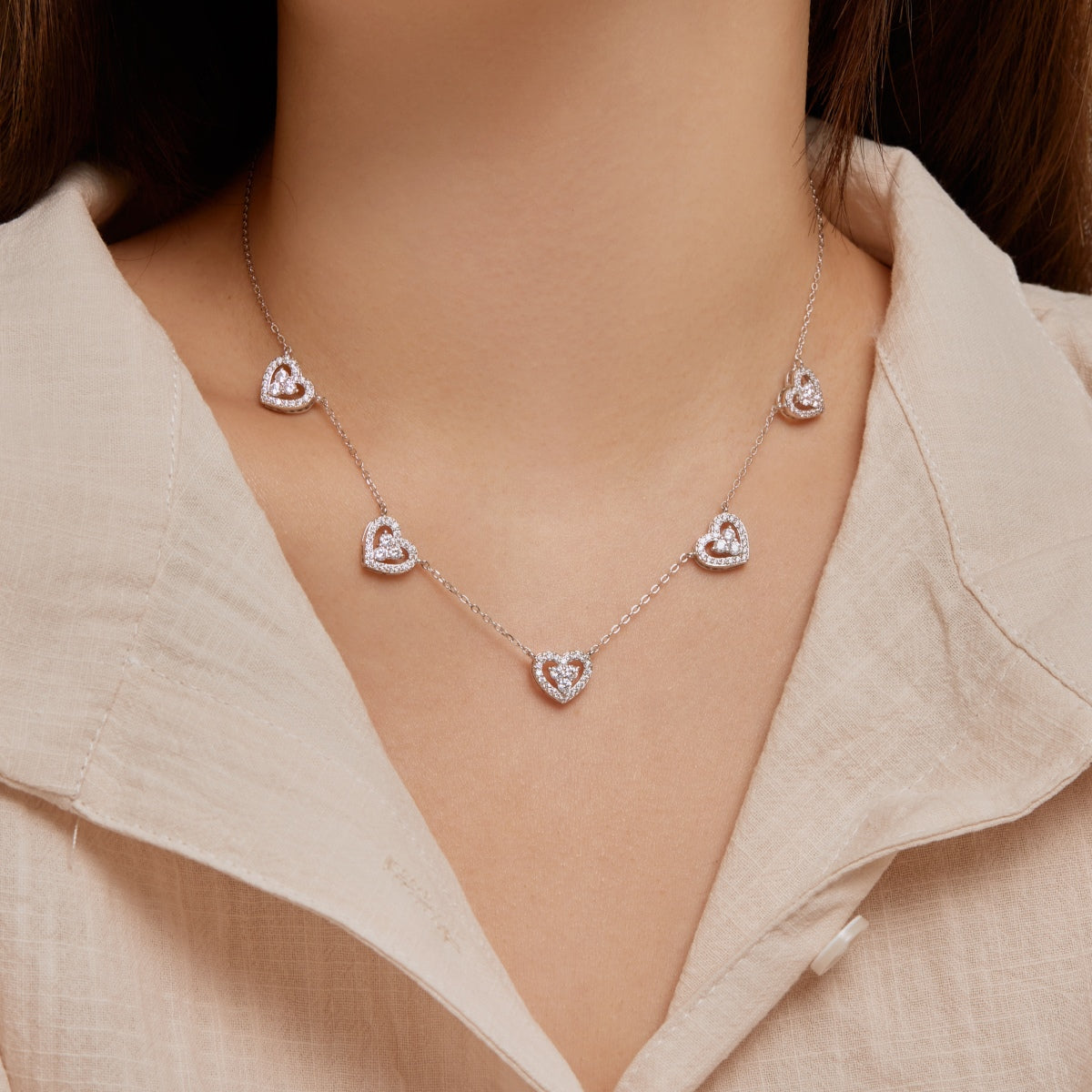 [Olivia JW]Sparkling Five Heart Necklace