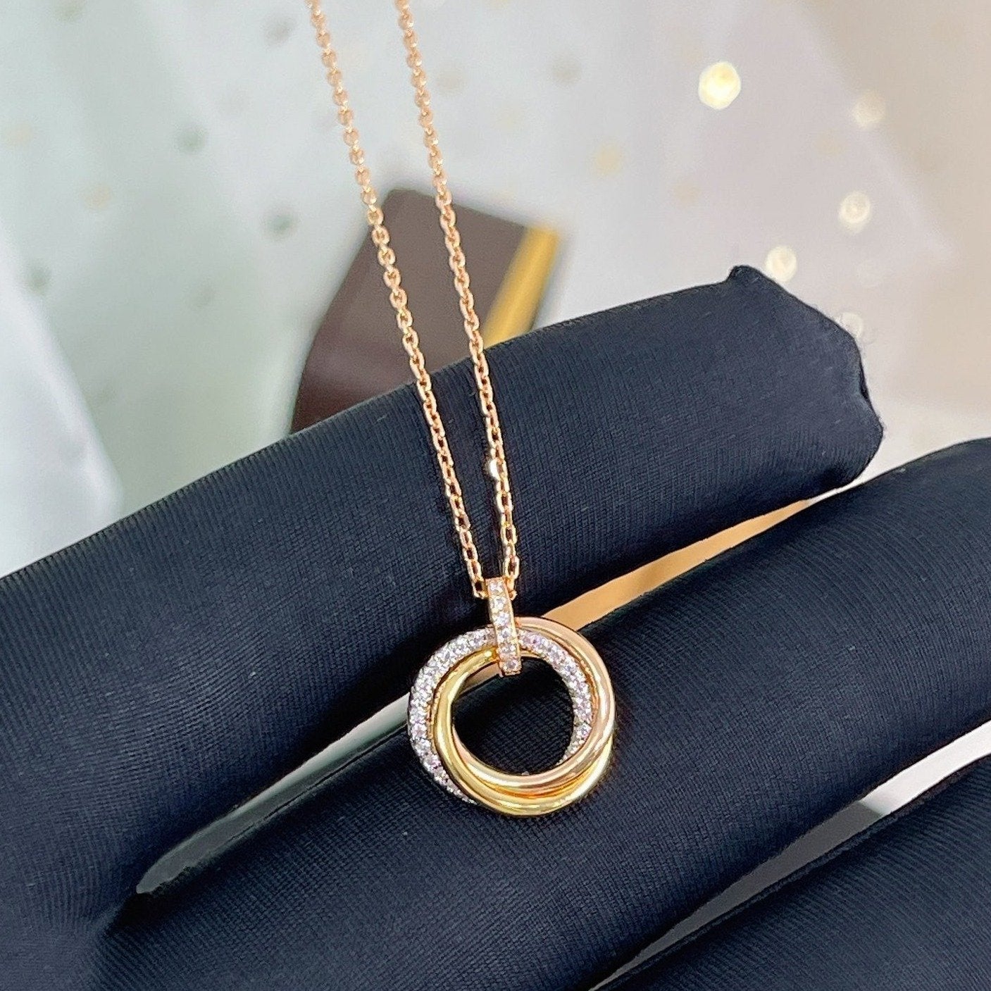 [Olivia JW]TRINITY NECKLACE SILVER GOLD PINK GOLD DIAMONDS