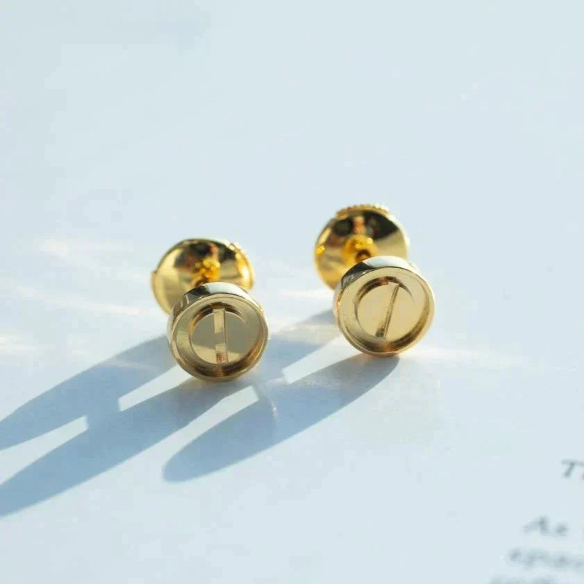 [エバリー JW]ラブイヤリング ゴールド 10mm