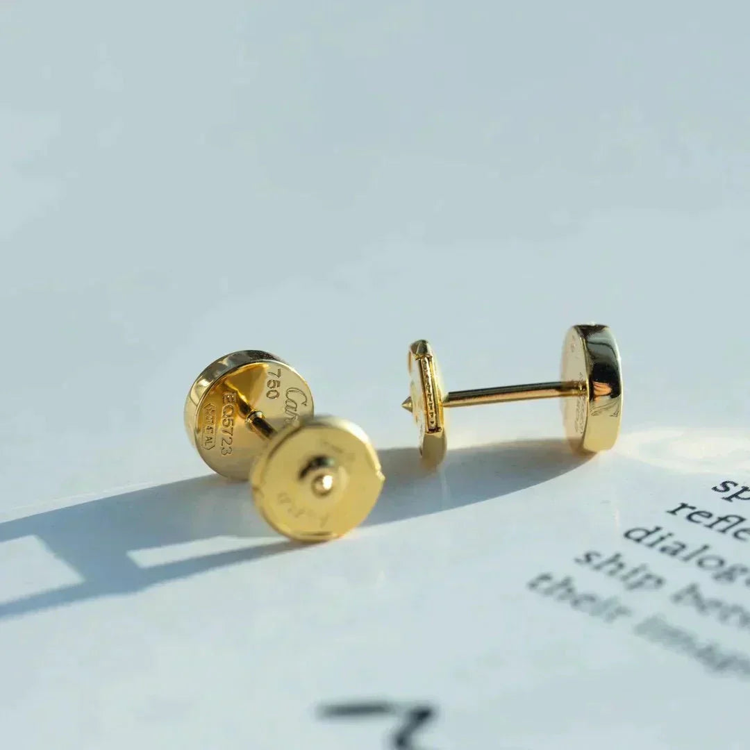 [エバリー JW]ラブイヤリング ゴールド 10mm