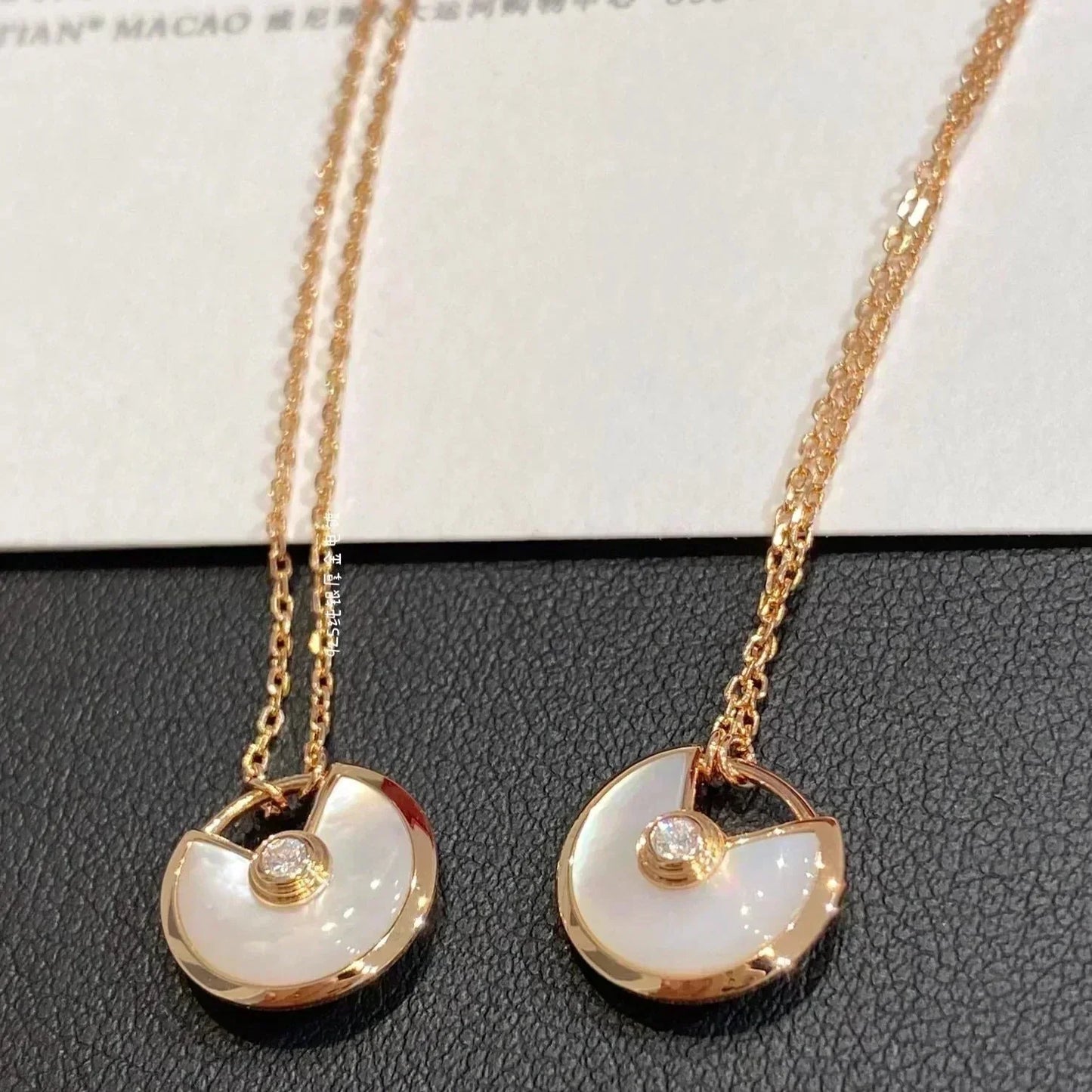[Everoly JW]AMULETT ROSÉGOLD MOP HALSKETTE