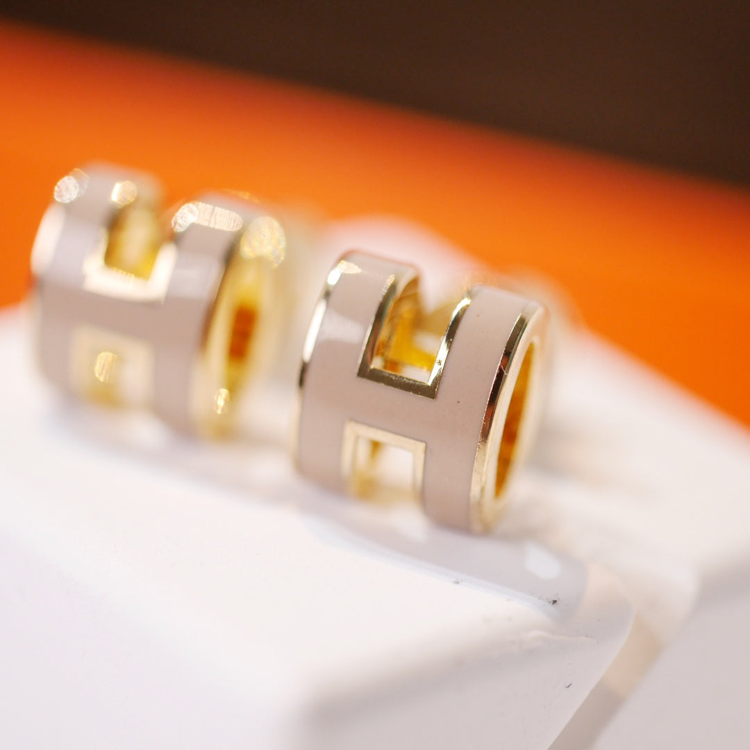 [Everoly JW]MINI POP H GOLD EARRINGS GREY