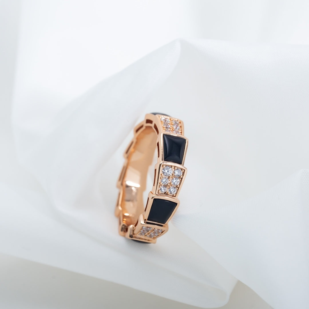 [OLIVIA]SERPENTI RING PINK GOLD BLACK MOP DIAMOND PAVED 4MM