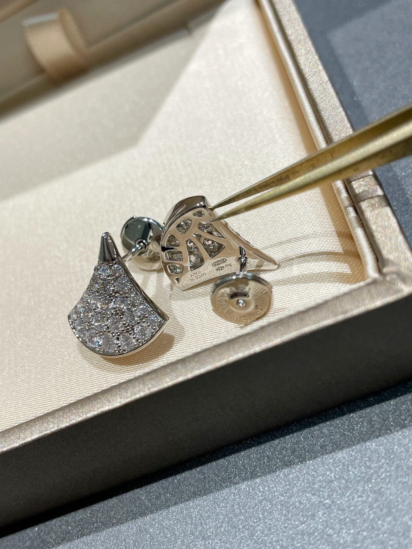 [OLIVIA]DREAM STUD EARRINGS DIAMOND