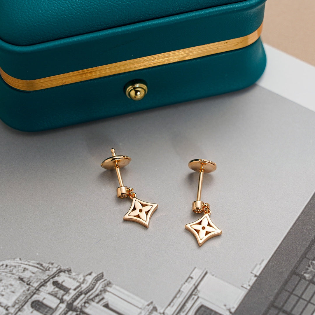 [Everoly JW]STAR EARRINGS GOLD