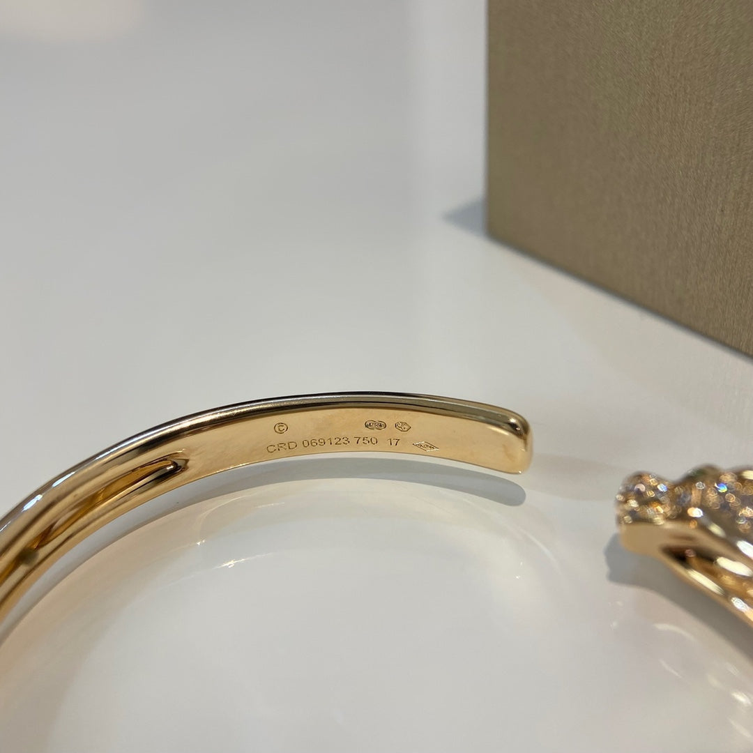 [Everoly JW]パンテール ゴールド ダイヤモンド オープンブレスレット