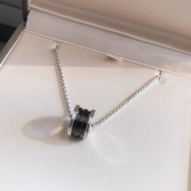 [OLIVIA]ZERO 1 BLACK CERAMIC SILVER NECKLACE