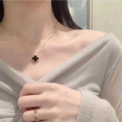 [Olivia JW]CLOVER 15MM BLACK ONYX SINGLE FLOWER NECKLACE