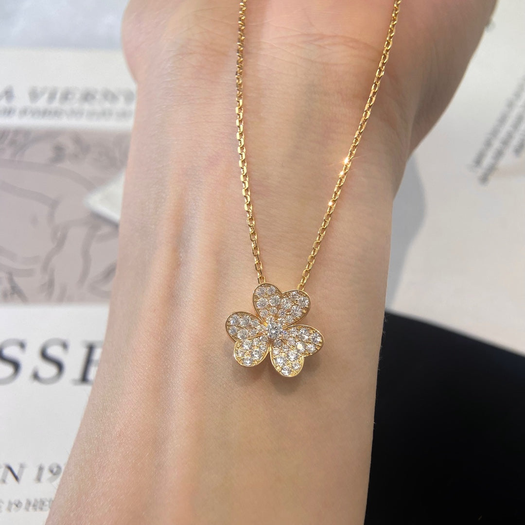 [Olivia JW]FLOWER DIAMOND NECKLACE